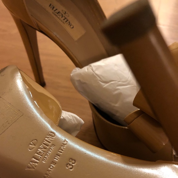 Valentino High Heels (Bow) - Picture 2 of 4